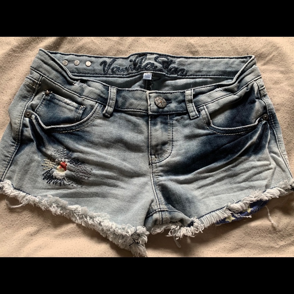 Size 7 Vanilla Star Jean Shorts